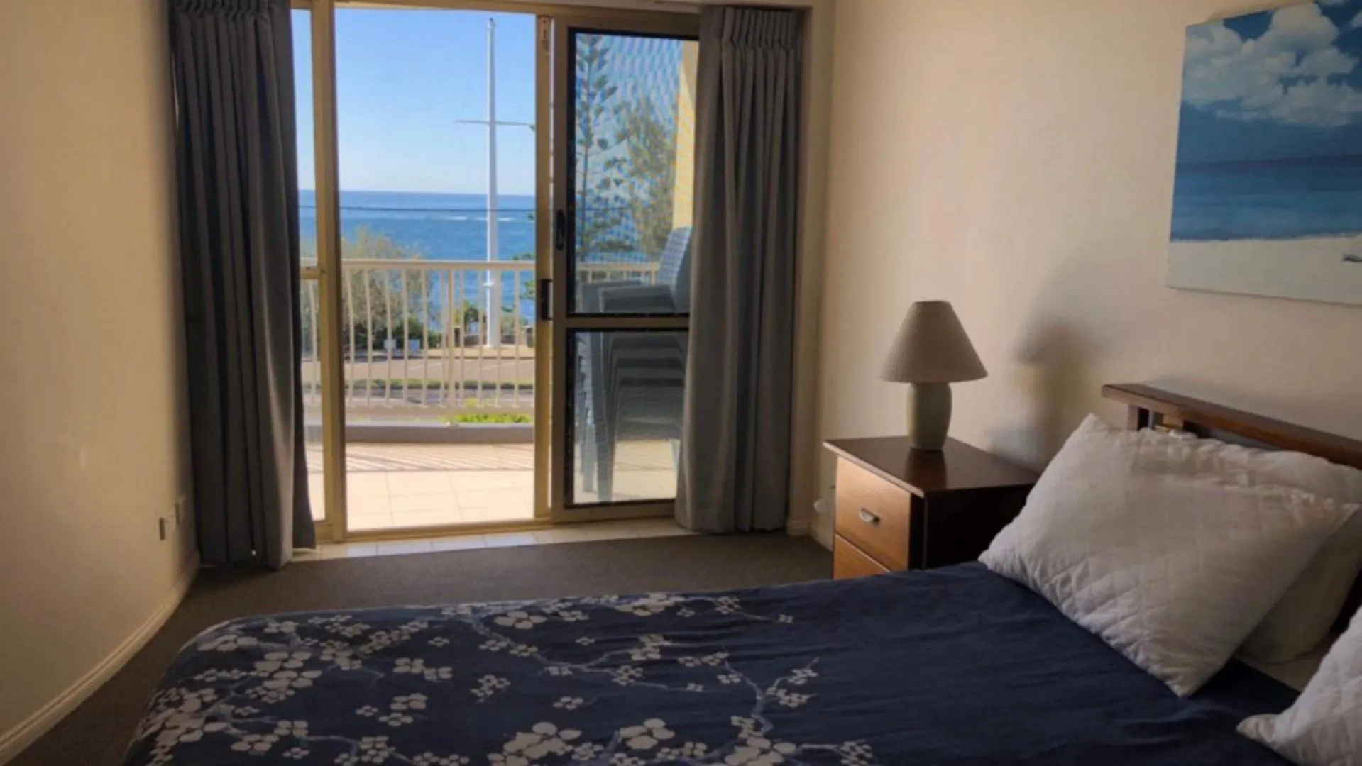 Sea Eagles Unit 4 Apartment Caloundra Australia